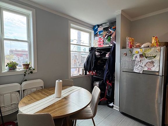 4th image of 4201 W Division St #1148-1E