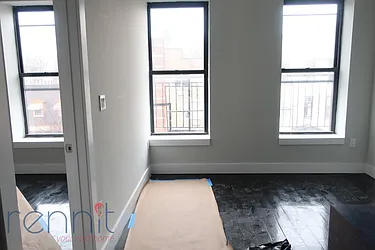 Rented by Rennit Inc.