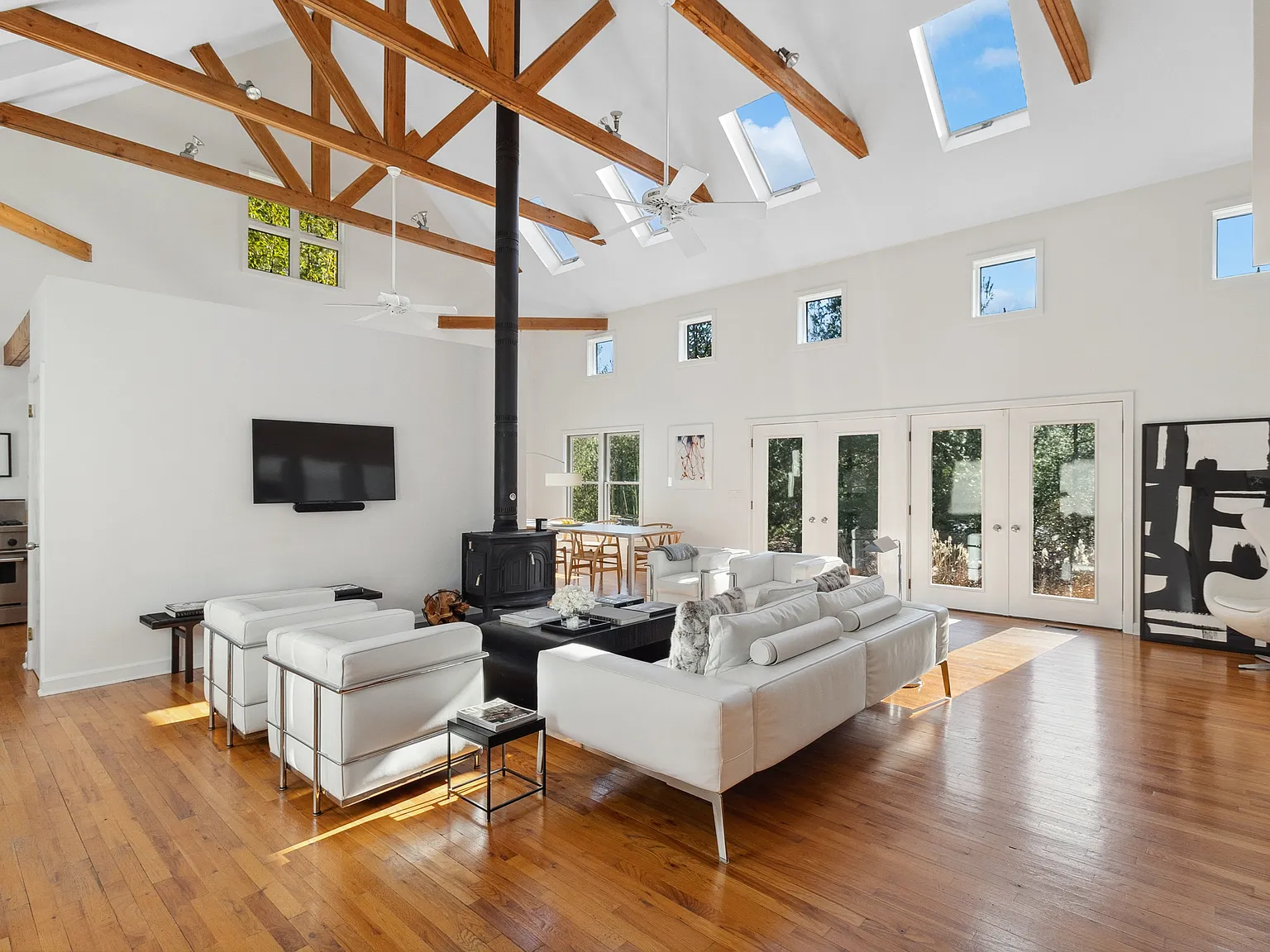 Architect's Farmhouse Retreat — Photo 1