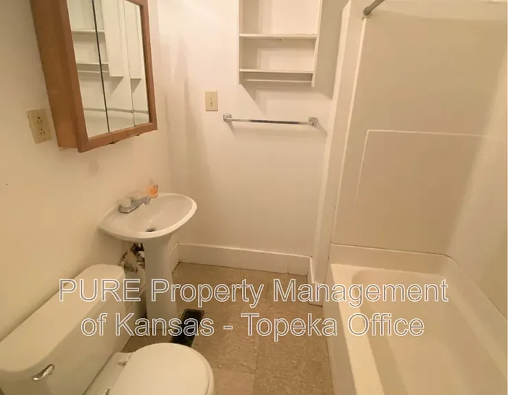 416 SW Clay St — Photo 4