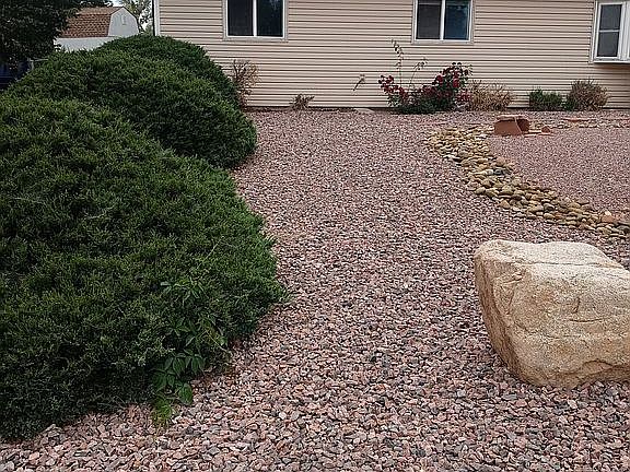 Xeriscaped front yard 