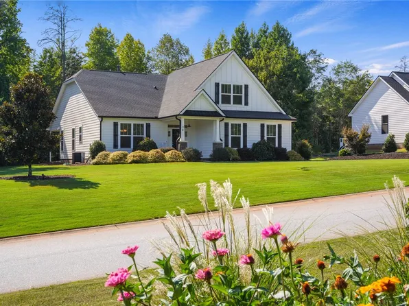 38 Ione Cir, Williamston, SC 29697