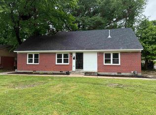 1441 Robin Hood Ln, Memphis, TN 38111