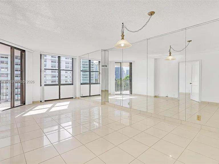 1865 Brickell Ave #A805 — Photo 1