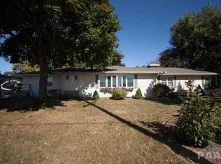 1605 W Cloverdale Rd, Chillicothe, IL 61523