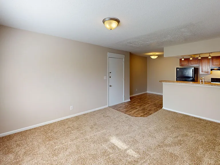 Aspen Pointe Apartments — Photo 28
