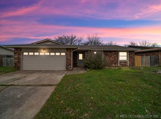 2100 W Delmar St, Broken Arrow, OK 74012