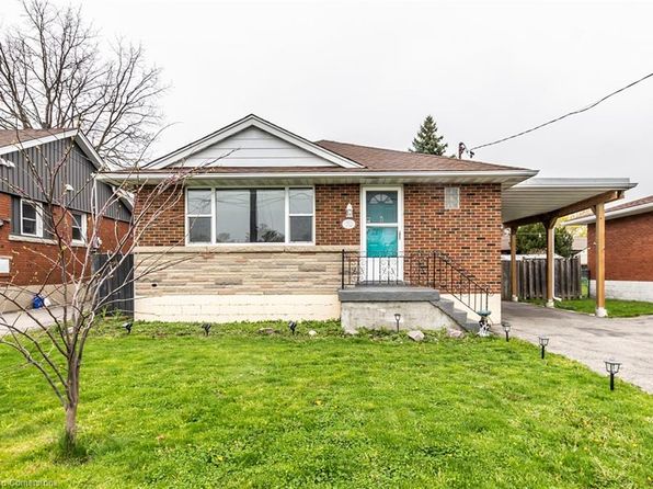 70 Toby Cres, Hamilton, ON L8T 2N8
