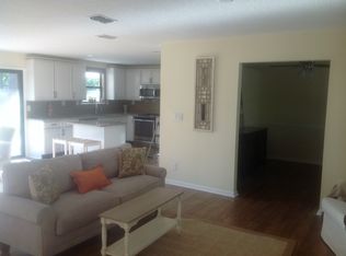 242 San Pablo Rd N, Jacksonville, FL 32225