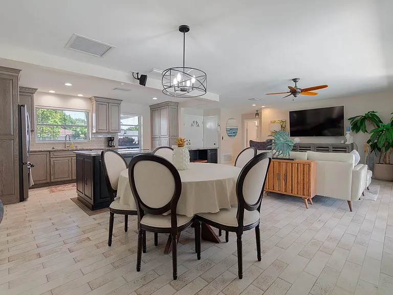 4370 Flax Ct — Photo 13