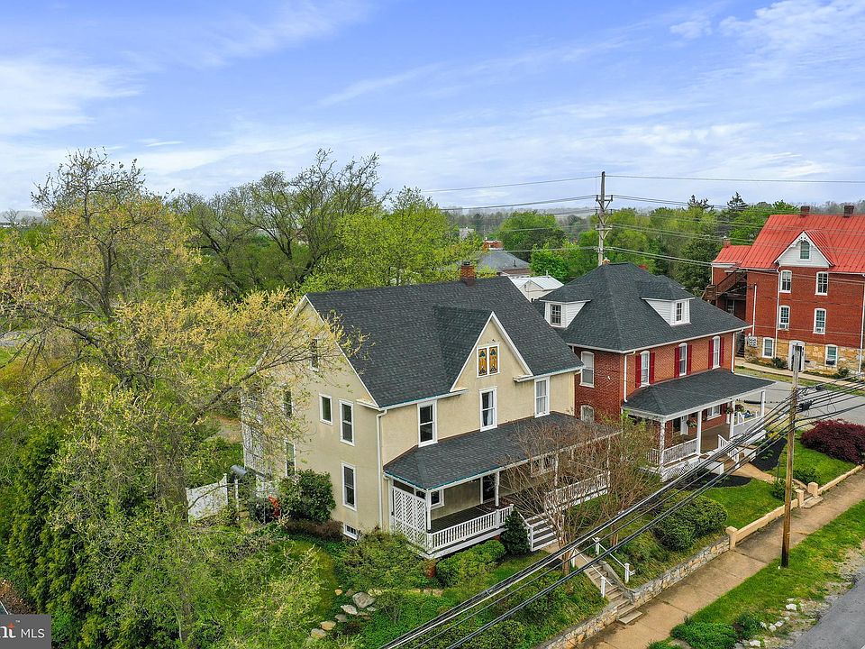 328 N Mildred St, Charles Town, WV 25414 Zillow