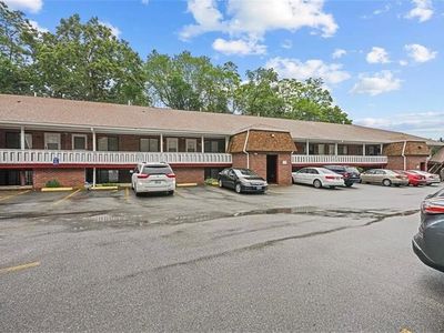 569 Smithfield Rd, North Providence, RI, 02904