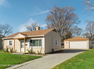 203 S Hammes Ave, Joliet, IL 60436