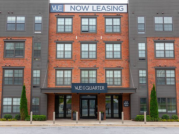 3rd image of 2048 Bolton Dr #2301
