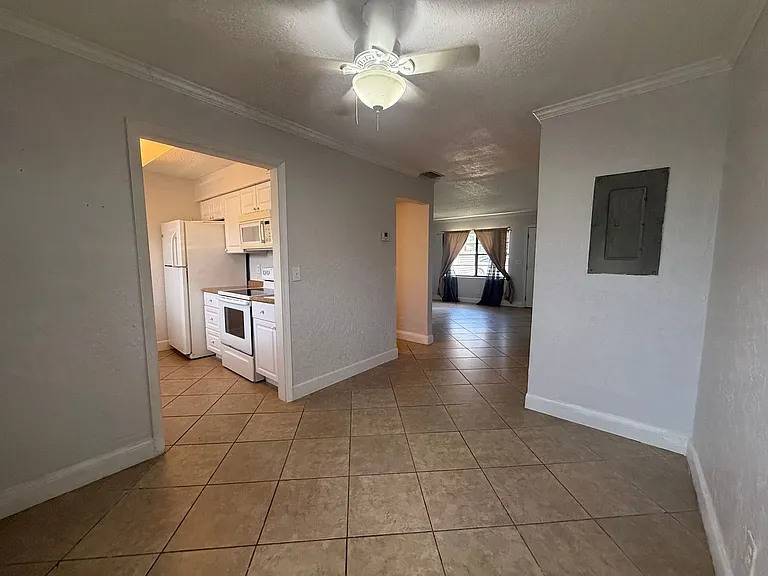 3750 S Atlantic Ave #16 — Photo 3