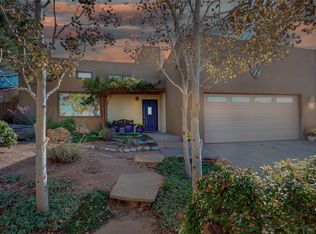 2904 Pueblo Halona, Santa Fe, NM 87507