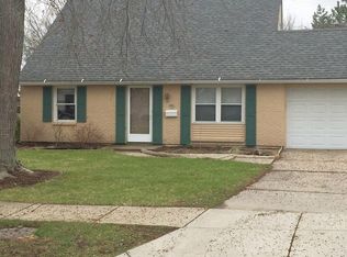 322 Wilkshire Dr, Waterville, OH 43566