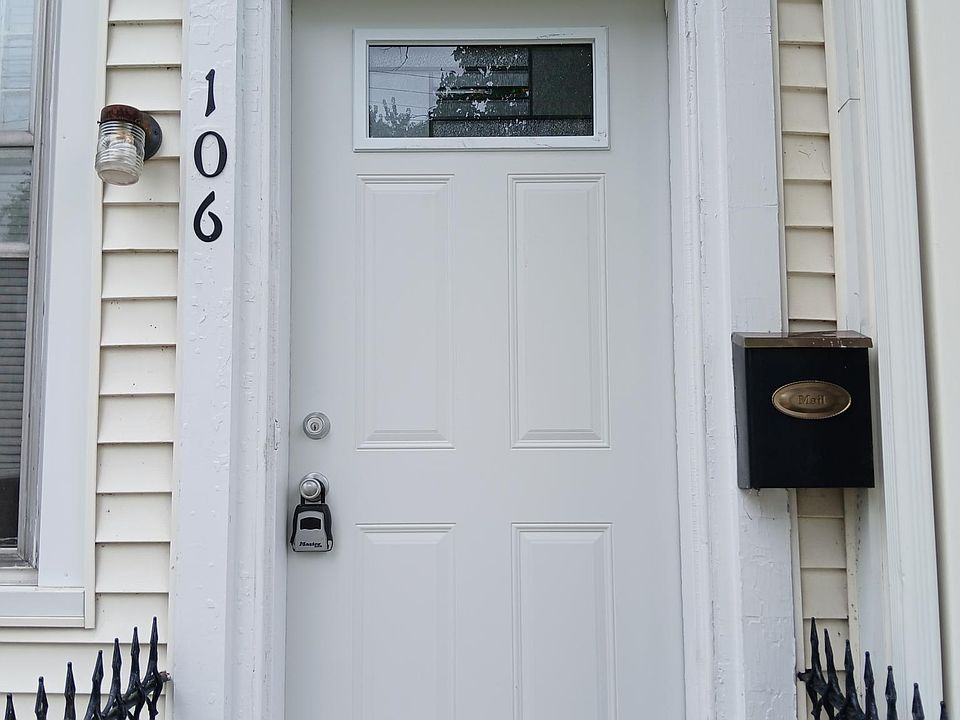 1st image of 106 N Notre Dame Ave