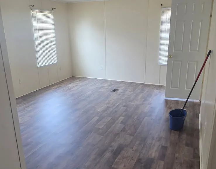 121 Edwards St — Photo 6