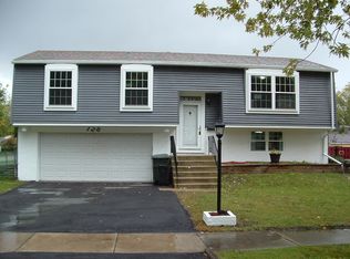 128 E Maple Dr, Glenwood, IL
