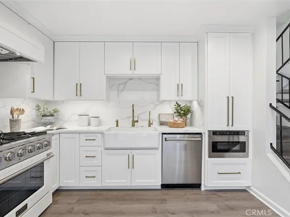1456 Manhattan Beach Blvd APT C, Manhattan Beach, CA 90266