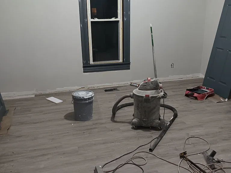 205 S Smith St — Photo 5