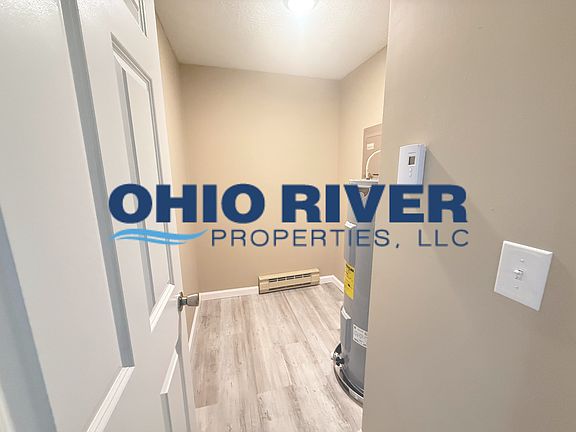 5th image of 600 Northwood Ct #304