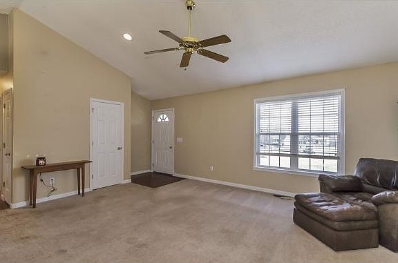 5th image of 4501 Southmeadow Ct