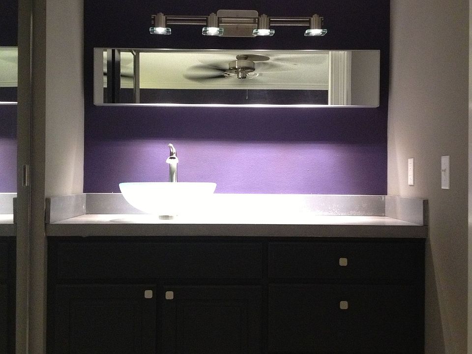 Custom vanity off Master