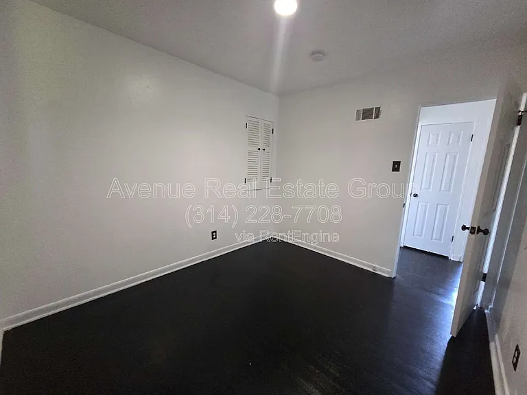 1115 Backer St — Photo 7