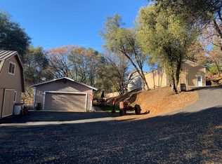 211 Crystal Ln, Meadow Vista, CA