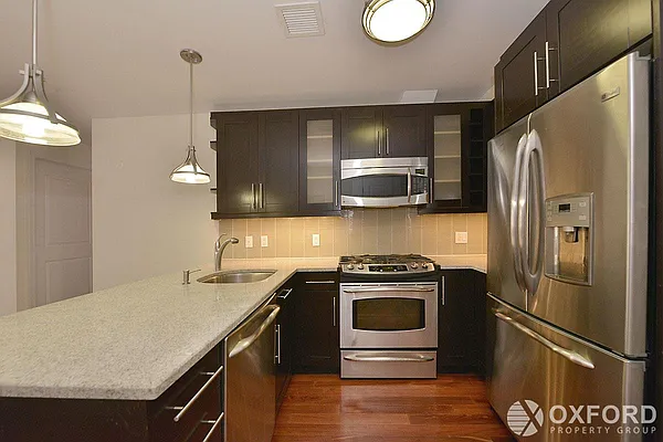 Rented by Oxford Property Group | media 31