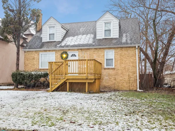 321 W Wood St, Bensenville, IL 60106