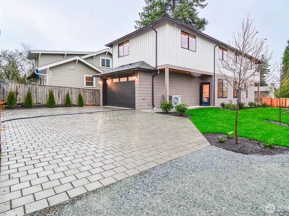 10202 44th Avenue SW, Seattle, WA 98146