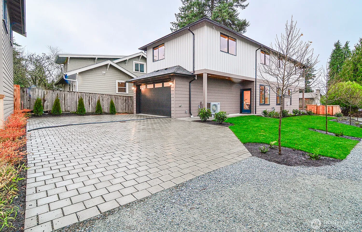 10202 44th Avenue SW photo 1