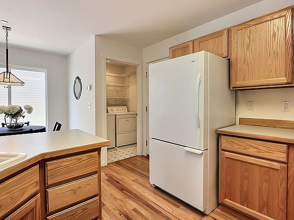 See Virtual Tour for Details