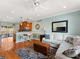 1832 Earp St, Philadelphia, PA 19146