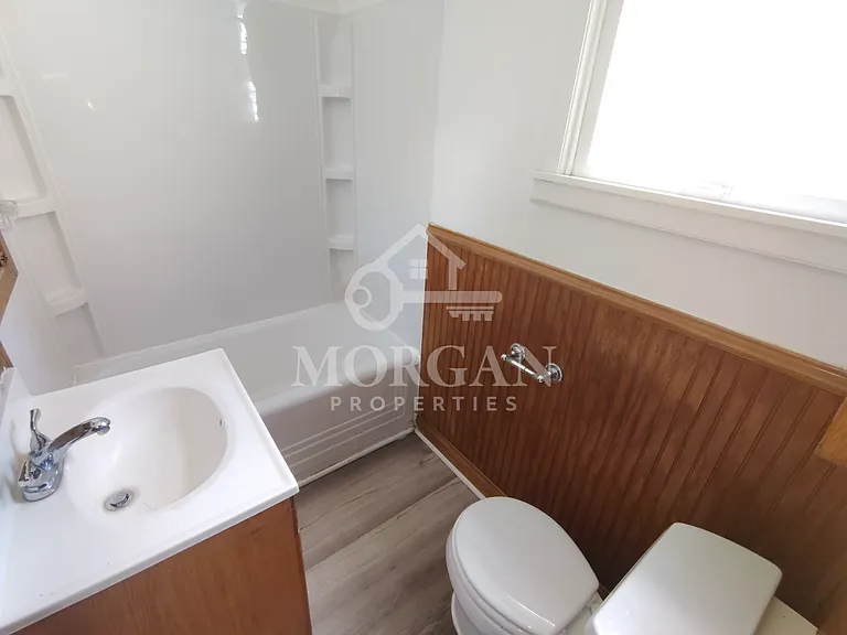 1213 W 3rd St — Photo 7