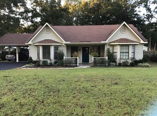 404 Fairland Ave, Fairhope, AL 36532