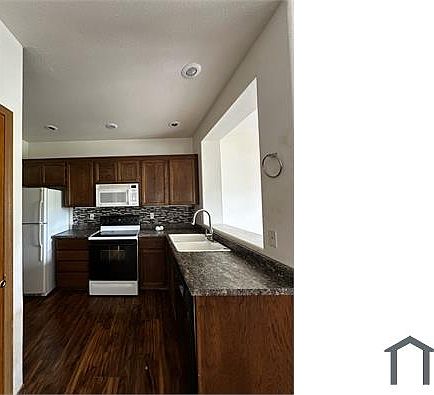 5th image of 6222 126th St E #6222