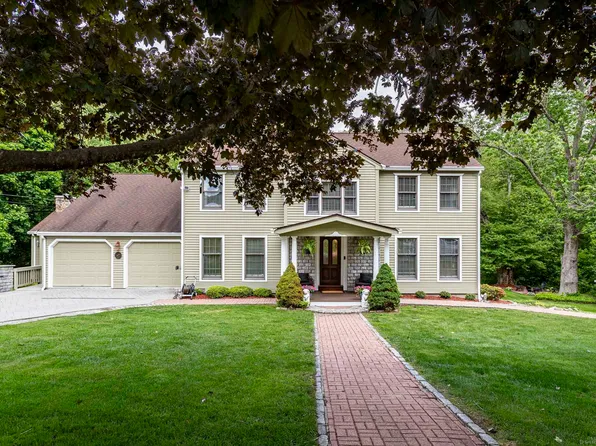 61 Baldwin Brook Road, Canterbury, CT 06331