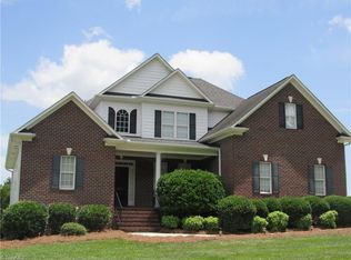 161 Winsome Laurel Ln, Reidsville, NC 27320