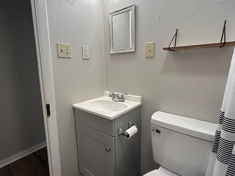 104 North St #B — Photo 7