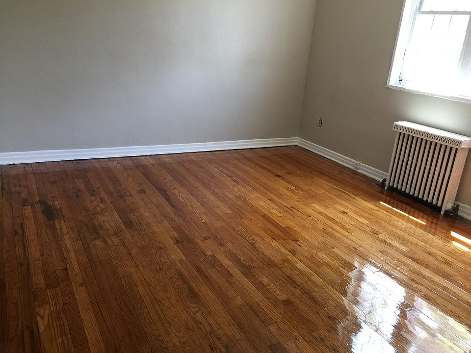 1st image of 22411 64th Ave