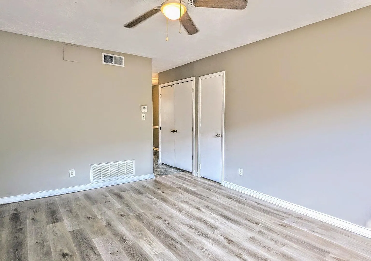 Awesome location! 2/1 Condo near Riverside in Gainesville — Photo 3