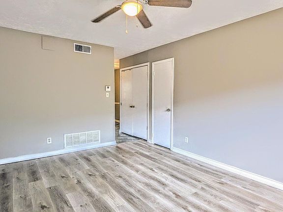 3rd image of 1235 Riverside Dr APT F5