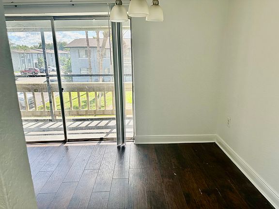 4th image of 4805 S Texas Ave APT C