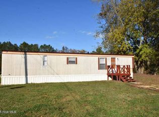 1411 Diamond Ln, Greenville, NC 27834