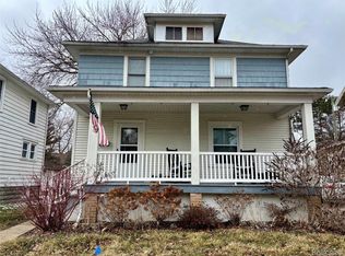 425 Fern Ct, Monroe, MI 48162