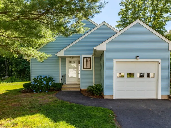 20 Woods Run #20, Farmington, CT 06032